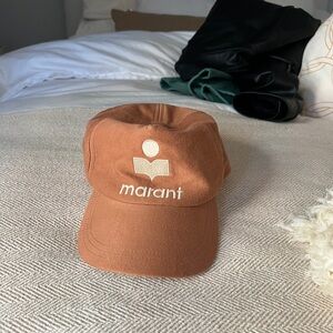 Isabel Marant hat